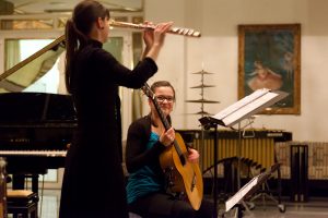 Anne und Thea Baumbach beim Benefizkonzert im Russischen Hof Weimar 2013